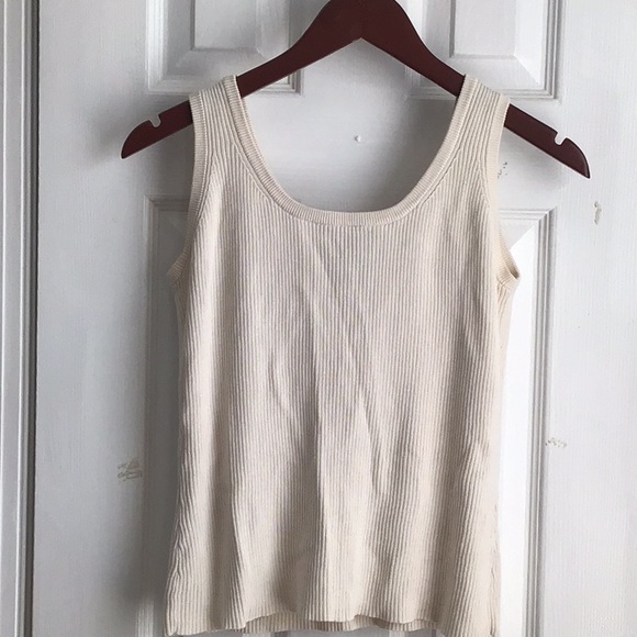 Silk Sweater & Matching Tank Set - Picture 4 of 5